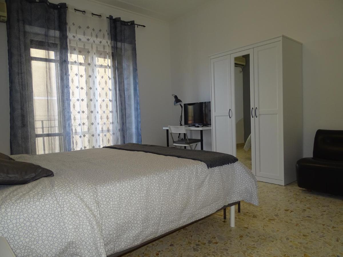 Frankie'S House B&B 卡塔尼亚 外观 照片